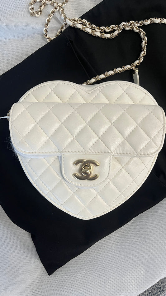 Chanel 22S Large White Lambskin Quilted Heart Bag w/ Light Gold Hardware