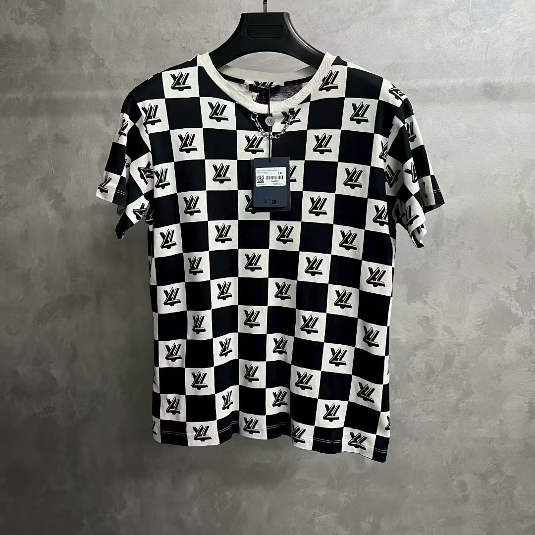 Louis Vuitton Black/White Checker Logo T-Shirt Size Large