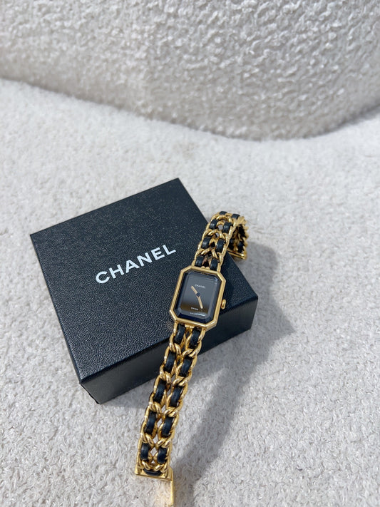 Chanel Premiere Iconic Chain Watch Gold Size L